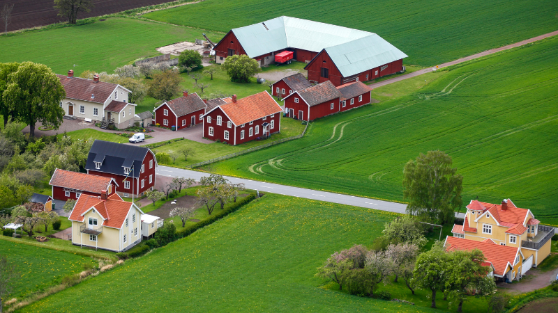Uppgränna by